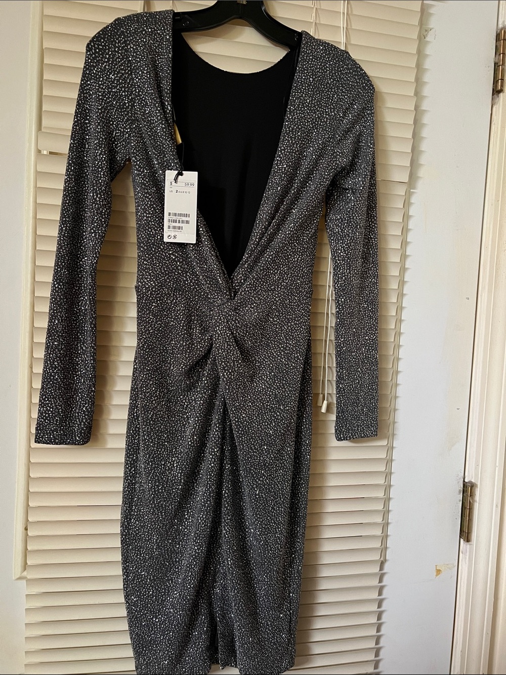 H&M Sparkle Twist-Front Long Sleeve Dress - Silver. Size 2
